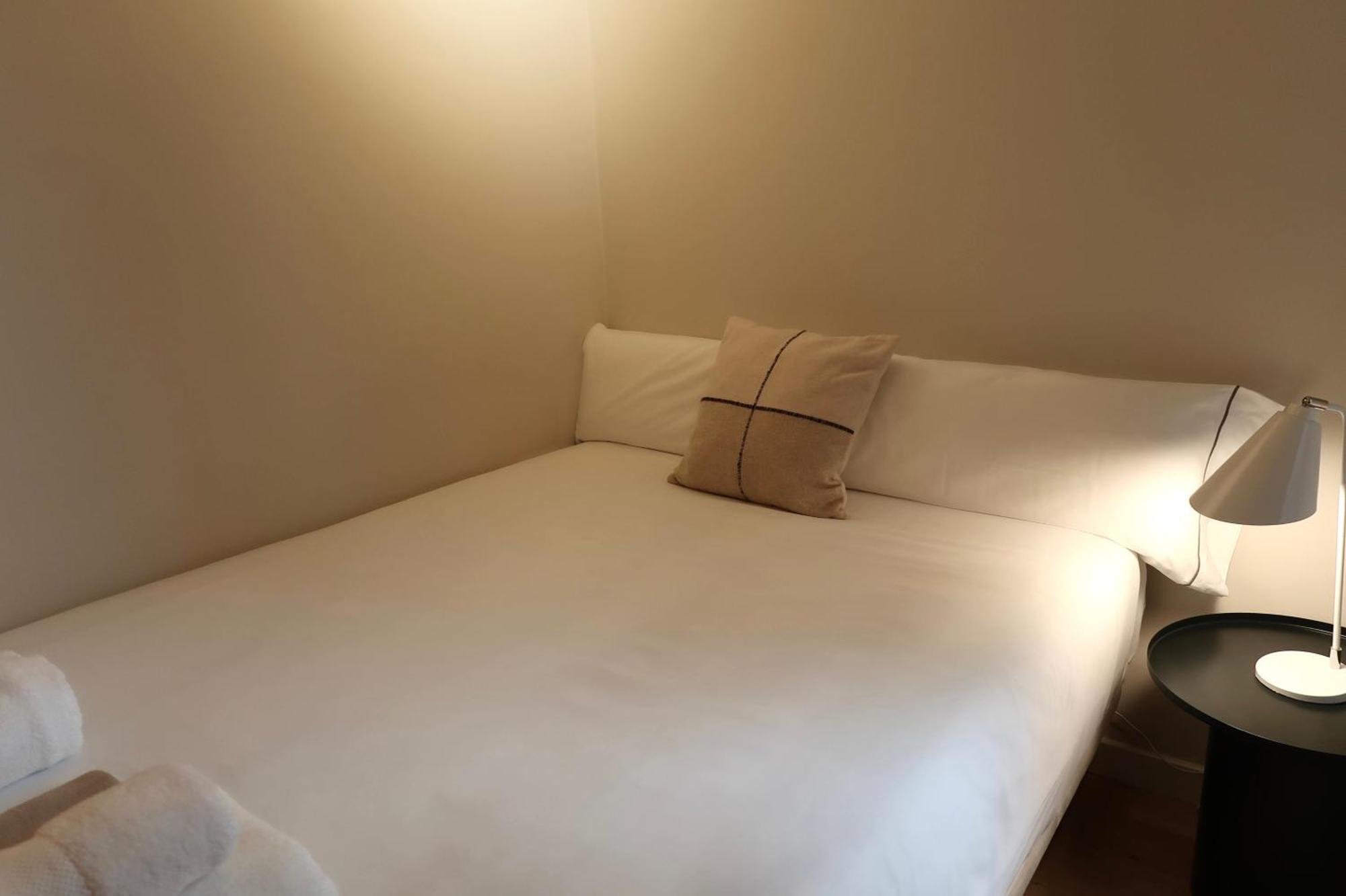 C211 Barcelona Apartments Eksteriør bilde